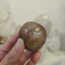Load image into Gallery viewer, Peach Moonstone Gallet