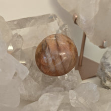 Load image into Gallery viewer, Peach Moonstone Gallet