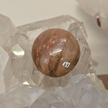 Load image into Gallery viewer, Peach Moonstone Gallet