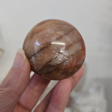 Load image into Gallery viewer, Peach Moonstone Gallet