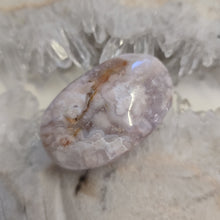 Load image into Gallery viewer, Flower Agate Palmstone