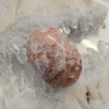 Load image into Gallery viewer, Flower Agate Palmstone