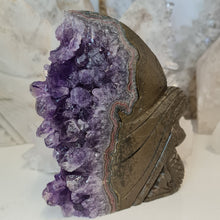 Load image into Gallery viewer, Amethyst Cluster Mermaid