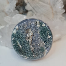 Load image into Gallery viewer, Grape Agate