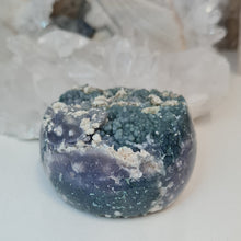 Load image into Gallery viewer, Grape Agate