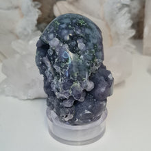 Load image into Gallery viewer, Grape Agate Egg
