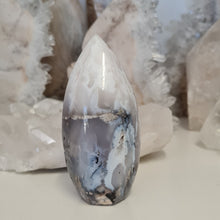 Load image into Gallery viewer, Dendritic Agate Flame