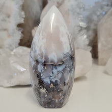 Load image into Gallery viewer, Dendritic Agate Flame