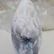 Load image into Gallery viewer, Dendritic Agate Flame