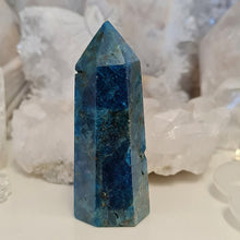 Load image into Gallery viewer, Blue Apatite Tower