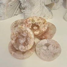 Load image into Gallery viewer, Flower Agate Bowls