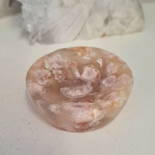 Load image into Gallery viewer, Flower Agate Bowls