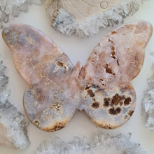 Load image into Gallery viewer, Pink Amethyst Butterfly