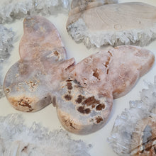 Load image into Gallery viewer, Pink Amethyst Butterfly