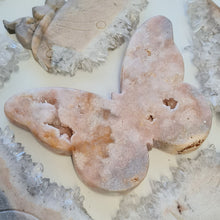 Load image into Gallery viewer, Pink Amethyst Butterfly
