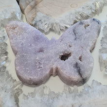 Load image into Gallery viewer, Pink Amethyst Butterfly - Lavender