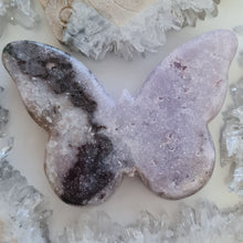 Load image into Gallery viewer, Pink Amethyst Butterfly - Lavender