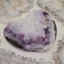 Load image into Gallery viewer, Amethyst and Quartz Heart