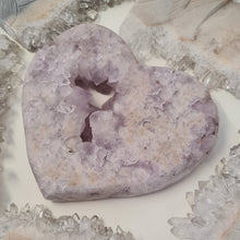 Load image into Gallery viewer, Amethyst and Quartz Heart