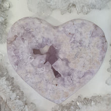 Load image into Gallery viewer, Amethyst and Quartz Heart