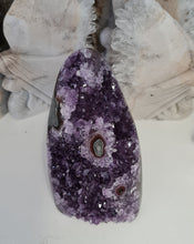 Load image into Gallery viewer, Amethyst with Stalactite Eyes Cutbase