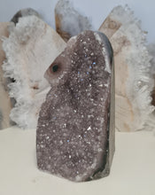 Load image into Gallery viewer, Amethyst with Stalactite Eyes Cutbase