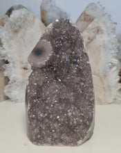 Load image into Gallery viewer, Amethyst with Stalactite Eyes Cutbase