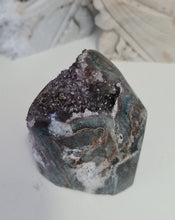 Load image into Gallery viewer, Amethyst with Stalactite Eyes Cutbase