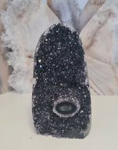 Load image into Gallery viewer, Amethyst with Stalactite Eyes Cutbase