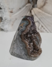 Load image into Gallery viewer, Red Amethyst with Stalactite Eyes Cutbase