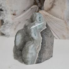 Load image into Gallery viewer, Green Amethyst with Stalactite Eyes Cutbase