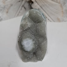 Load image into Gallery viewer, Green Amethyst with Stalactite Eyes Cutbase