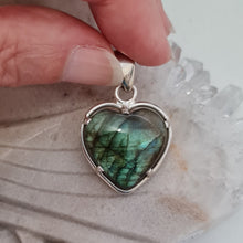 Load image into Gallery viewer, Labradorite Sterling Silver Pendant