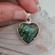 Load image into Gallery viewer, Labradorite Sterling Silver Pendant