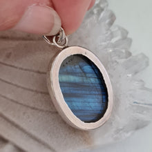 Load image into Gallery viewer, Labradorite Sterling Silver Pendant