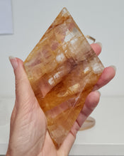 Load image into Gallery viewer, Golden Healer Quartz Diamond with Stand