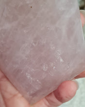 Load image into Gallery viewer, Rose Quartz Diamond with Stand