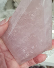Load image into Gallery viewer, Rose Quartz Diamond with Stand
