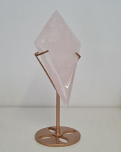Load image into Gallery viewer, Rose Quartz Diamond with Stand