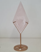 Load image into Gallery viewer, Rose Quartz Diamond with Stand