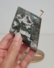 Load image into Gallery viewer, Moss Agate Diamond with Stand