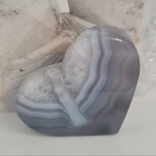 Load image into Gallery viewer, Agate Heart