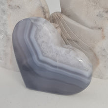 Load image into Gallery viewer, Agate Heart