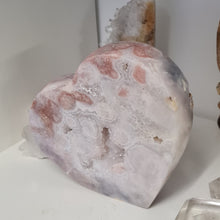 Load image into Gallery viewer, Pink Amethyst Heart