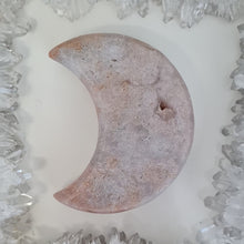 Load image into Gallery viewer, Pink Amethyst Moon