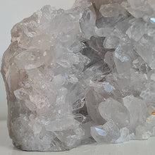 Load image into Gallery viewer, Quartz Cluster