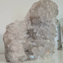 Load image into Gallery viewer, Quartz Cluster
