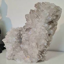Load image into Gallery viewer, Quartz Cluster