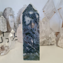 Load image into Gallery viewer, Moss Agate Tower
