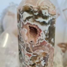 Load image into Gallery viewer, Moss Agate Tower